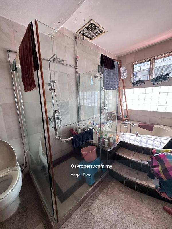 Bungalow House untuk Dijual di Damansara Jaya, Petaling Jaya oleh Angel Tang - iProperty.com.my