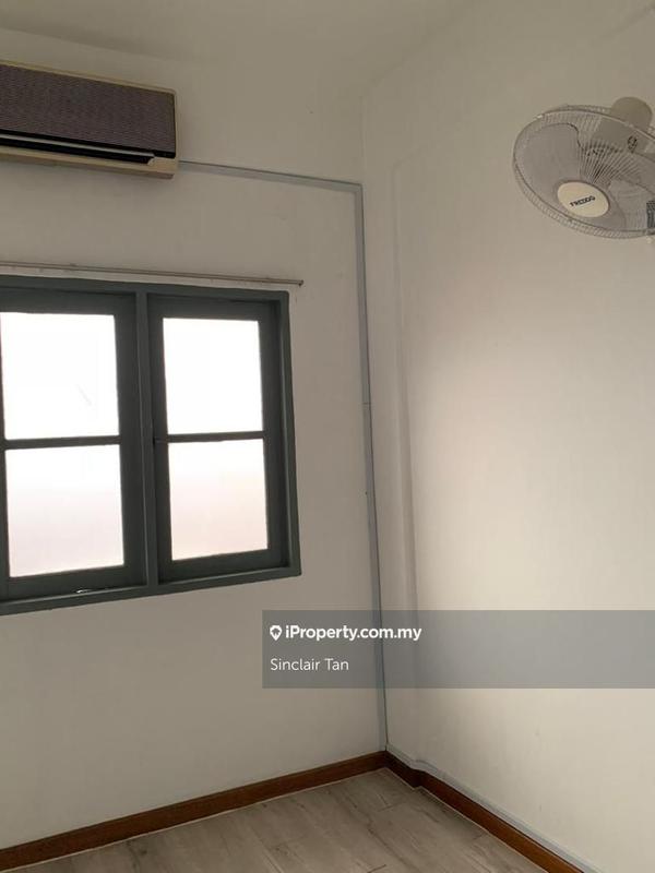 Rumah Pangsa untuk Dijual di Pasir Permai oleh Geoffery Wee - iProperty.com.my