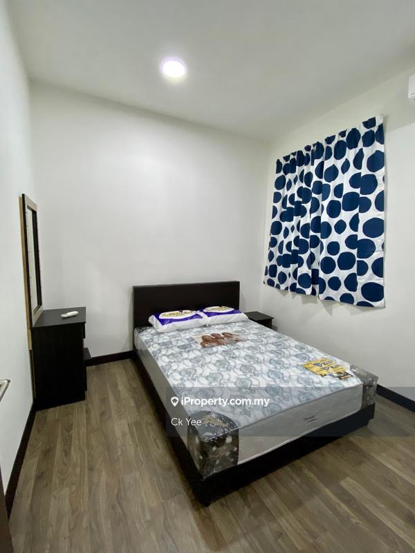 For Rent - Landmark Residence 2