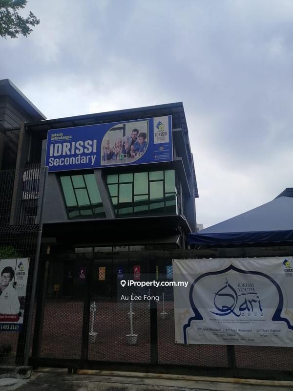 For Rent - Sunsuria 7th Avenue @ Setia Alam Semi D shoplot