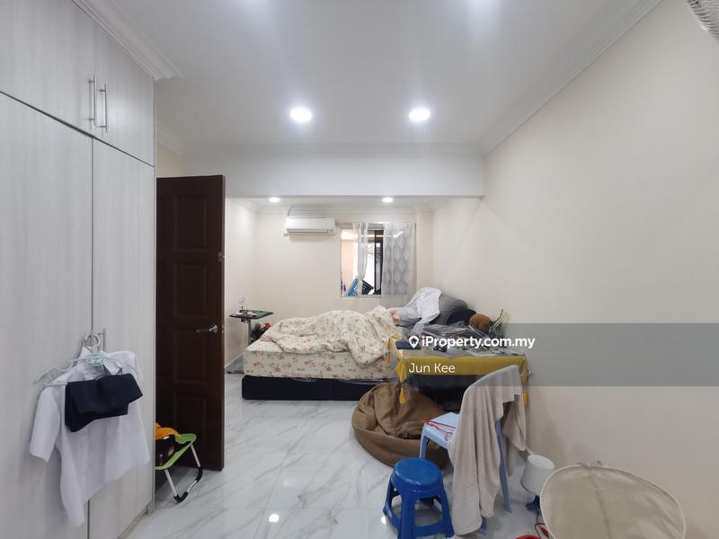 Rumah Berangkai 2 Tingkat untuk Dijual di Bandar Baru Sri Petaling, Sri Petaling oleh Jun Kee - iProperty.com.my