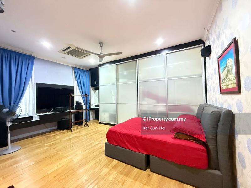 Bungalow House for Sale in Country Heights, Kajang by Kar Jun Hei - iProperty.com.my