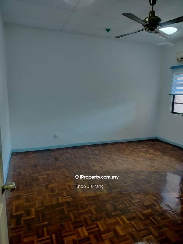 Townhouse for Sale in Parkville Garden, Sunway Damansara, Petaling Jaya by Khoo Jia Yang - iProperty.com.my