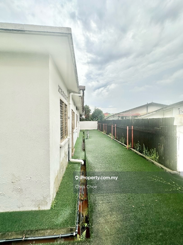 Bungalow House untuk Dijual di Seksyen 17, Petaling Jaya oleh Chris Choe - iProperty.com.my