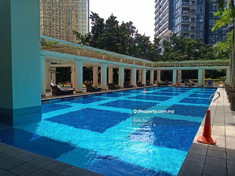 For Sale - Hampshire Park Condominium