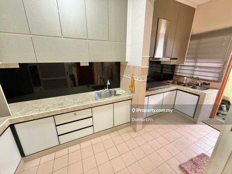 Rumah Teres 2-Tingkat untuk Dijual di Bandar Damai Perdana, Cheras oleh Danilo Lim - Kitchen - iProperty.com.my