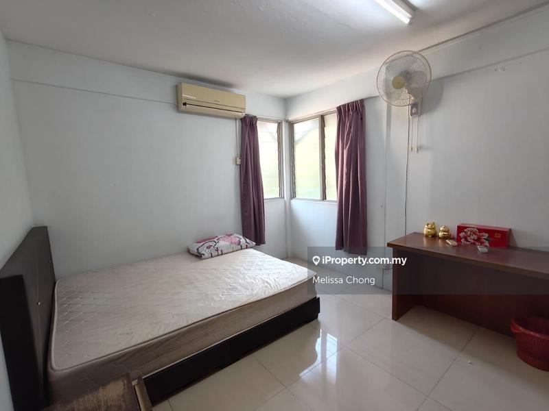 Flat for Sale in Desa Petaling Flat by Melissa Chong - iProperty.com.my