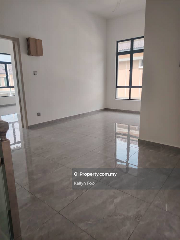 Cluster House for Sale in f8l85, Jasin by Kellyn Foo - iProperty.com.my