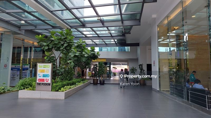 Office for Rent in U1, Glenmarie Industrial Area, Shah Alam by Karen Yoon - UOA Business Park @ Glenmarie walkway to Podium - iProperty.com.my