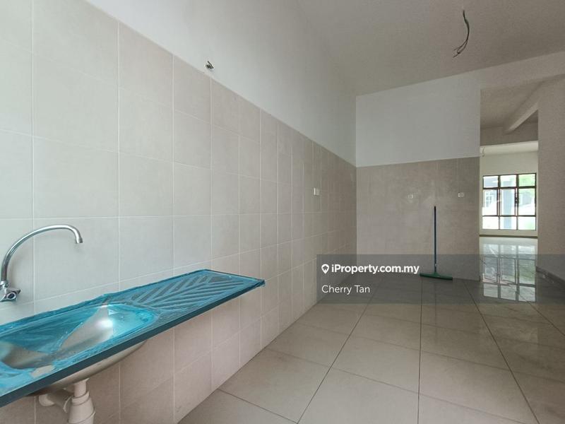 Rumah Berangkai 2 Tingkat untuk Dijual di 24x75 Big 2 Storey Taman Saujana Tehel Bukit Katil, Bukit Katil oleh Cherry Tan - iProperty.com.my