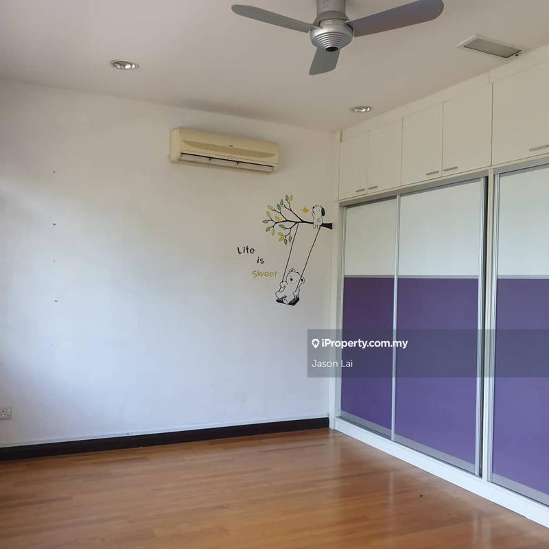 Bungalow House for Sale in Bukit Rahman Putra, Sungai Buloh by Jason Lai - iProperty.com.my