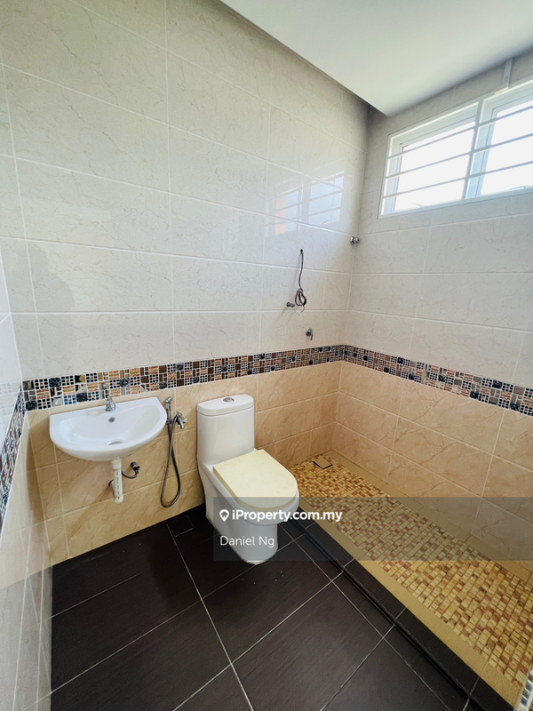 Bungalow House for Sale in Bandar Rinching,Semenyih, Semenyih by Daniel Ng - iProperty.com.my