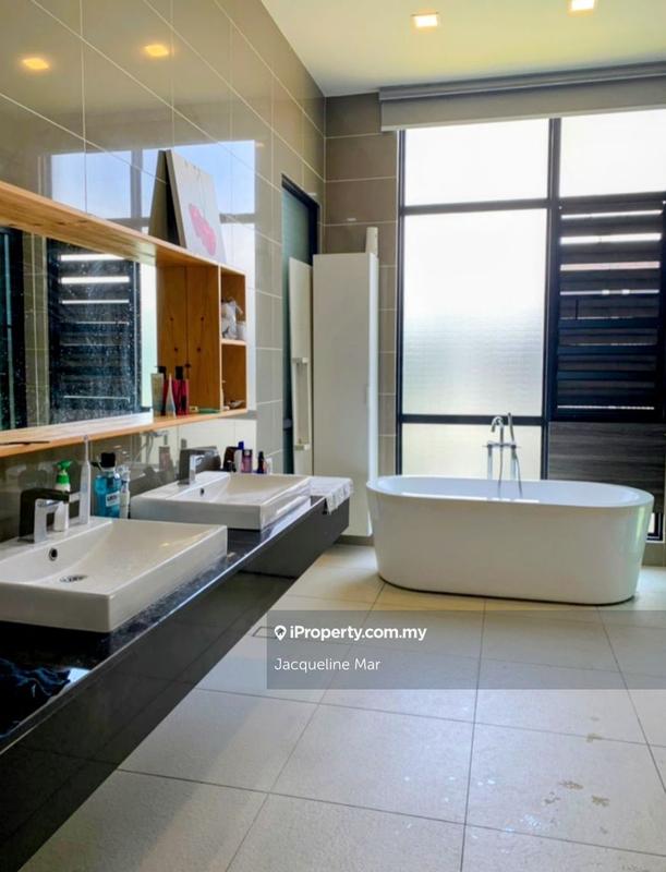 Rumah Berkembar untuk Dijual di Serdang, Seri Kembangan oleh Jacqueline Mar - iProperty.com.my