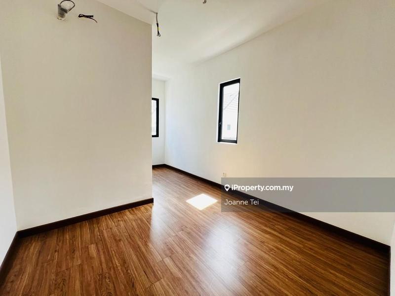 Rumah Berkembar untuk Dijual di Cyber 10, Cyberjaya oleh Joanne Tei - iProperty.com.my