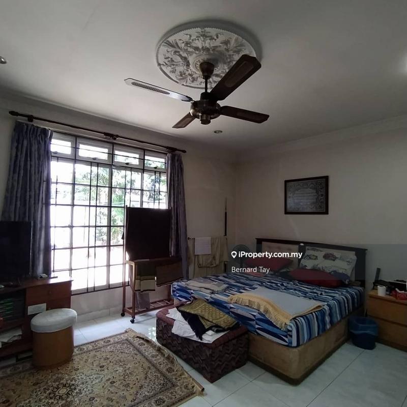 Semi-Detached House for Sale in SS 4 Kelana Jaya, Petaling Jaya by Bernard Tay - iProperty.com.my