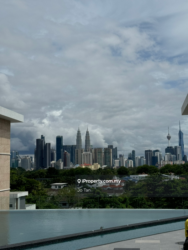 For Sale - d'Brightton