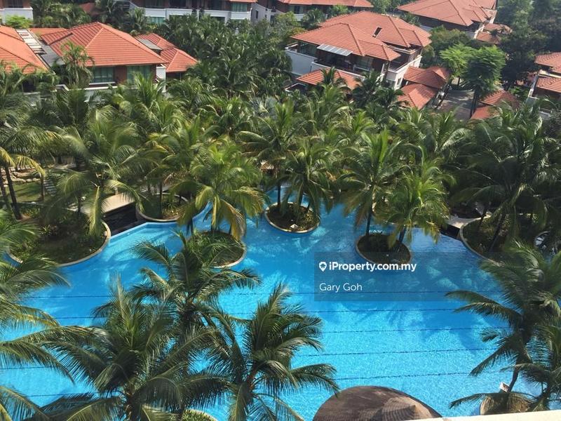 For Sale - Ara Hill Condominium