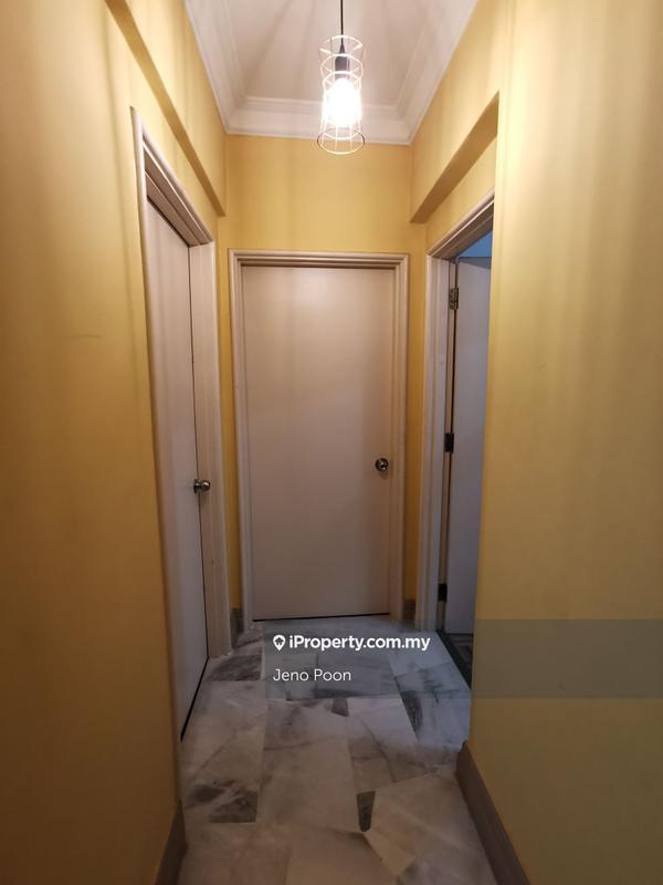Condominium for Sale in Desarina Condominium by Jeno Poon - iProperty.com.my