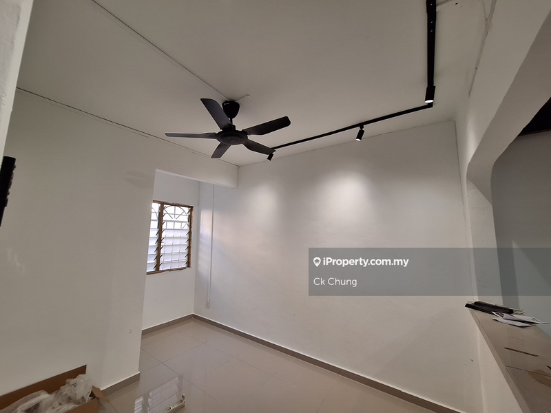 Rumah Berangkai 2 Tingkat untuk Dijual di mq1mz, Rawang oleh Ck Chung - iProperty.com.my