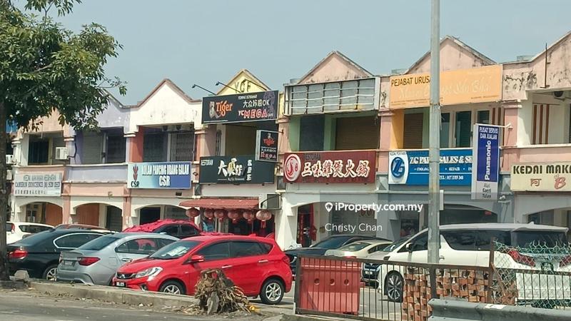 Shop for Rent in Taman Bukit Serdang, Seri Kembangan by Christy Chan - iProperty.com.my