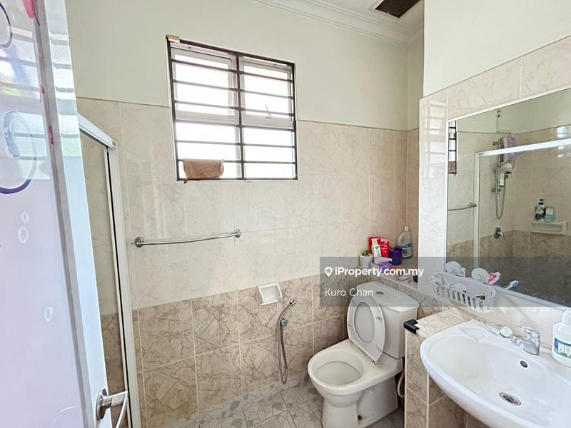 Rumah Teres 2-Tingkat untuk Dijual di Putra Heights, Subang Jaya oleh Kuro Chan - iProperty.com.my