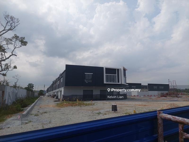 Shop-Office for Rent in Bandar Serenia, Dengkil by Kelvin Lian - iProperty.com.my