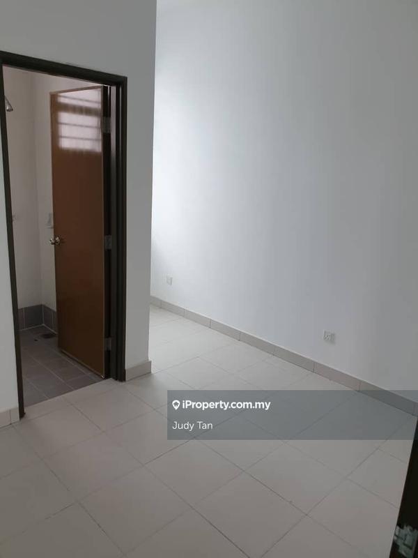 Rumah Teres 2-Tingkat untuk Dijual di Bandar Puncak Alam, Puncak Alam oleh Judy Tan - iProperty.com.my