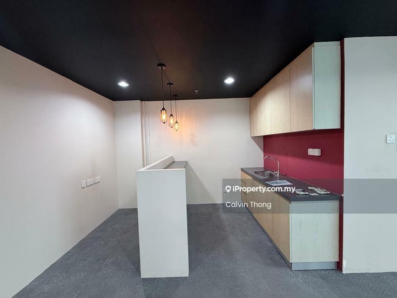 Pejabat untuk Disewa di Ara Damansara, Petaling Jaya oleh Calvin Thong - Pantry - iProperty.com.my
