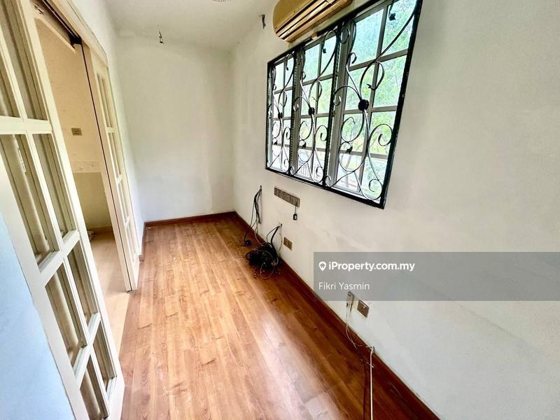 Rumah Berkembar untuk Dijual di Seksyen 7, Shah Alam oleh Fikri Yasmin - iProperty.com.my