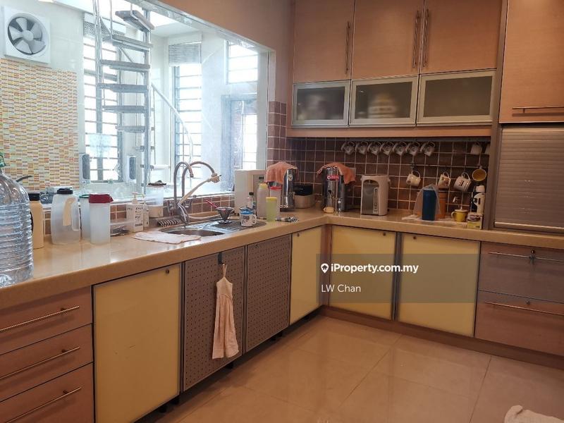 Banglo untuk Dijual di Taman Dagang, Ampang oleh LW Chan - iProperty.com.my