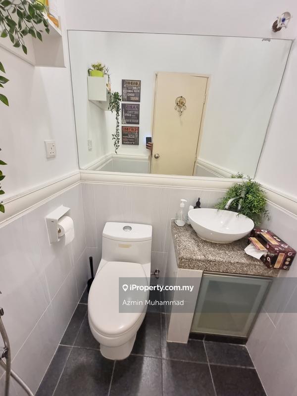 Bungalow House for Sale in Seksyen 10, Shah Alam by Azmin Muhammad - iProperty.com.my