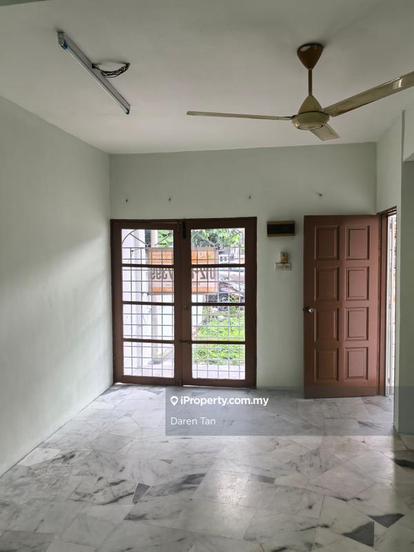 Rumah Teres 2-Tingkat untuk Dijual di Usj 1, Subang Jaya oleh Daren Tan - iProperty.com.my