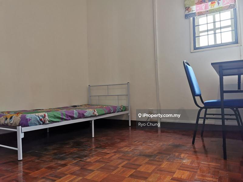 2-storey Terraced House for Sale in Usj 2, Subang Jaya by Ryo Chung - iProperty.com.my