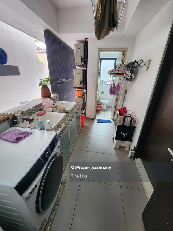 Pangsapuri untuk Dijual di Molek Pine 4 oleh Tina Hsu - iProperty.com.my