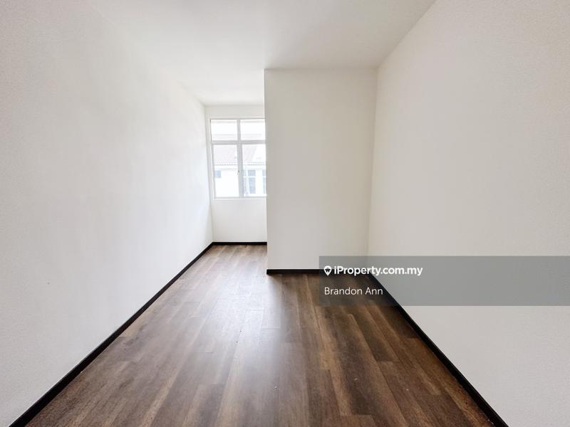 2-storey Terraced House for Sale in Seri Mahkota Maju, Gambang, Kuantan, Kuantan by Brandon Ann - iProperty.com.my