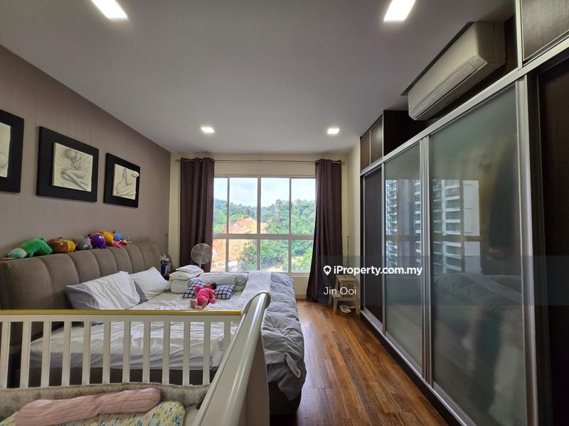 For Sale - Kiaramas Cendana