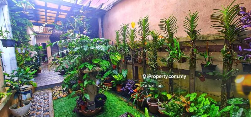 Bungalow House untuk Dijual di Bandar Putra Permai, Seri Kembangan oleh Grace Tan - iProperty.com.my
