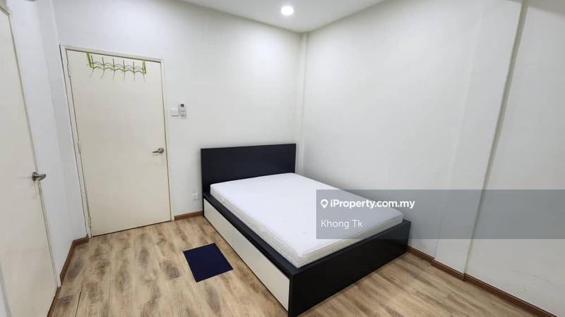 For Rent - Villa OUG