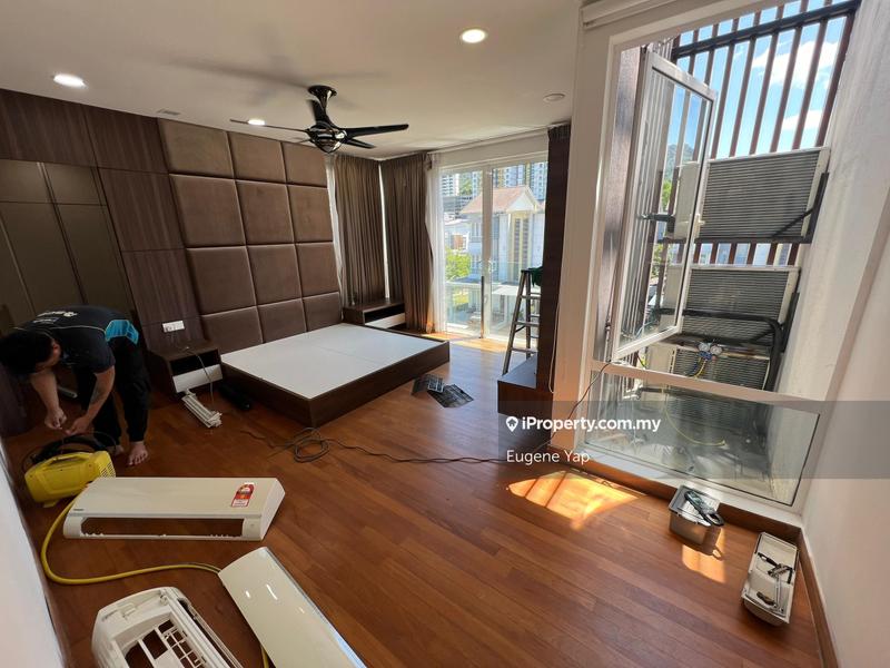 Rumah Berangkai 3.5 Tingkat untuk Dijual di Ampang Jaya, Ampang oleh Eugene Yap - iProperty.com.my