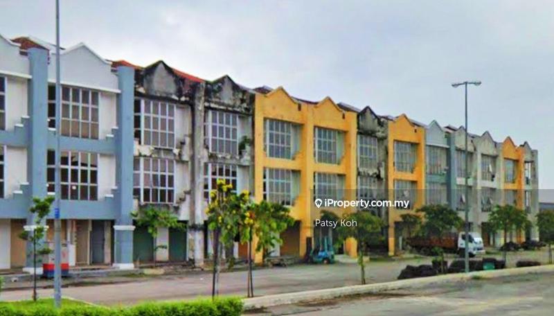 For Sale - 3 Storey Shop Shah Alam, Alphine Industrial Park, Seksyen 34, Seksyen 32, Selangor