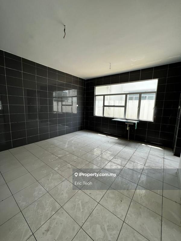 Rumah Berkembar untuk Dijual di Taman Setia Impian, Kajang oleh Eric Teoh - iProperty.com.my