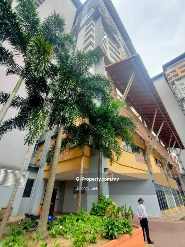 For Sale - Perdana Exclusive