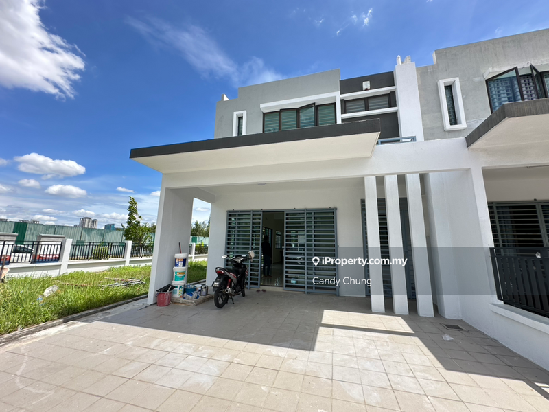 2-storey Terraced House for Sale in Lakeside Residences, Bandar Metro Puchong, Puchong by Candy Chung - iProperty.com.my