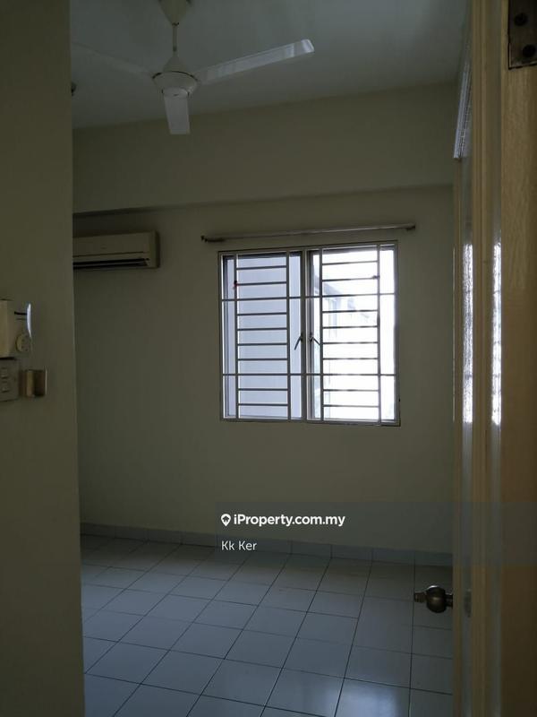 Residensi Servis untuk Dijual di E-Tiara oleh Kk Ker - iProperty.com.my