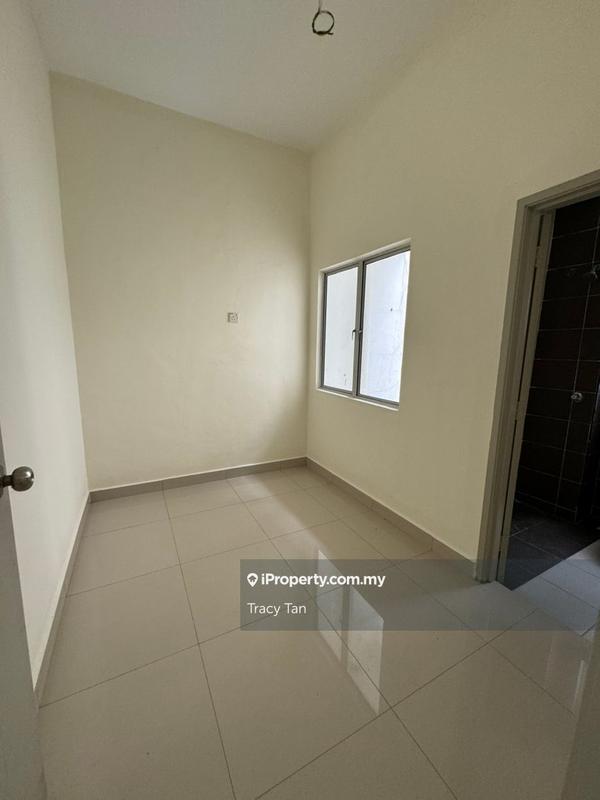 Rumah Berangkai 3 Tingkat untuk Dijual di Taman Seri Putra 3, Sungai Buloh oleh Tracy Tan - iProperty.com.my