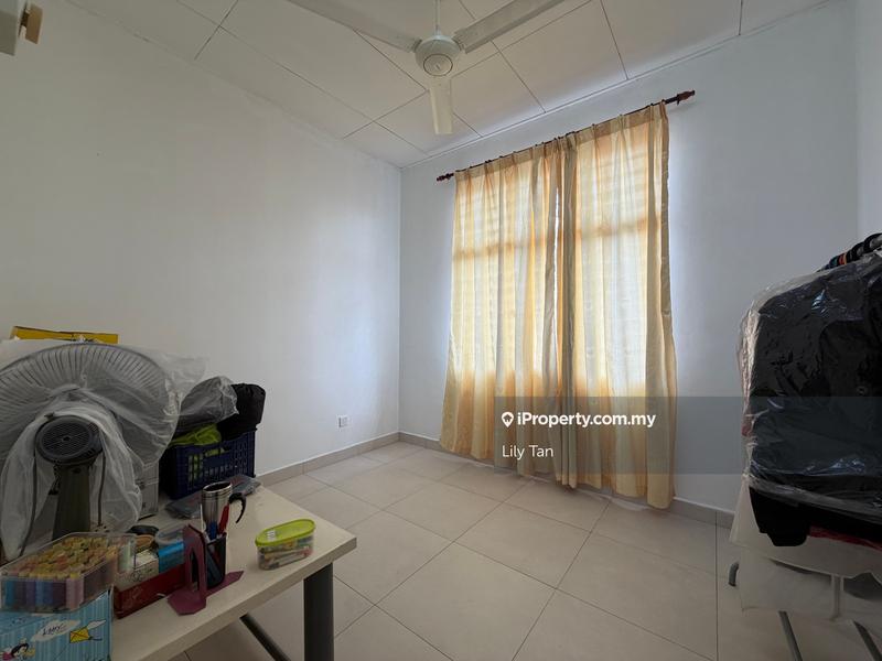 Townhouse for Sale in Taman Lagenda Mas, Cheras by Lily Tan - iProperty.com.my