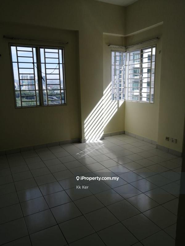 Residensi Servis untuk Dijual di E-Tiara oleh Kk Ker - iProperty.com.my