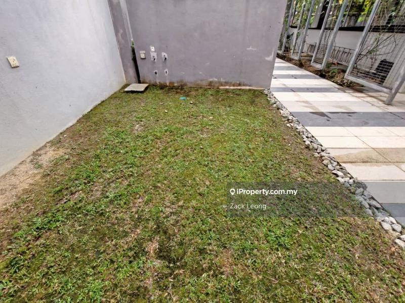 Bungalow House for Sale in Taman Danau Desa, Taman Desa by Zack Leong - iProperty.com.my