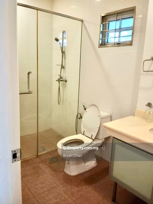 Bungalow House for Sale in hzzwz, Petaling Jaya by Bryan Chan - iProperty.com.my