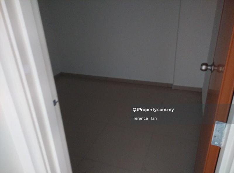 For Sale - Sky Gardens Residences